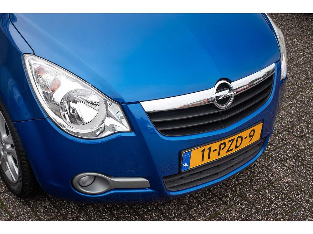 Opel Agila